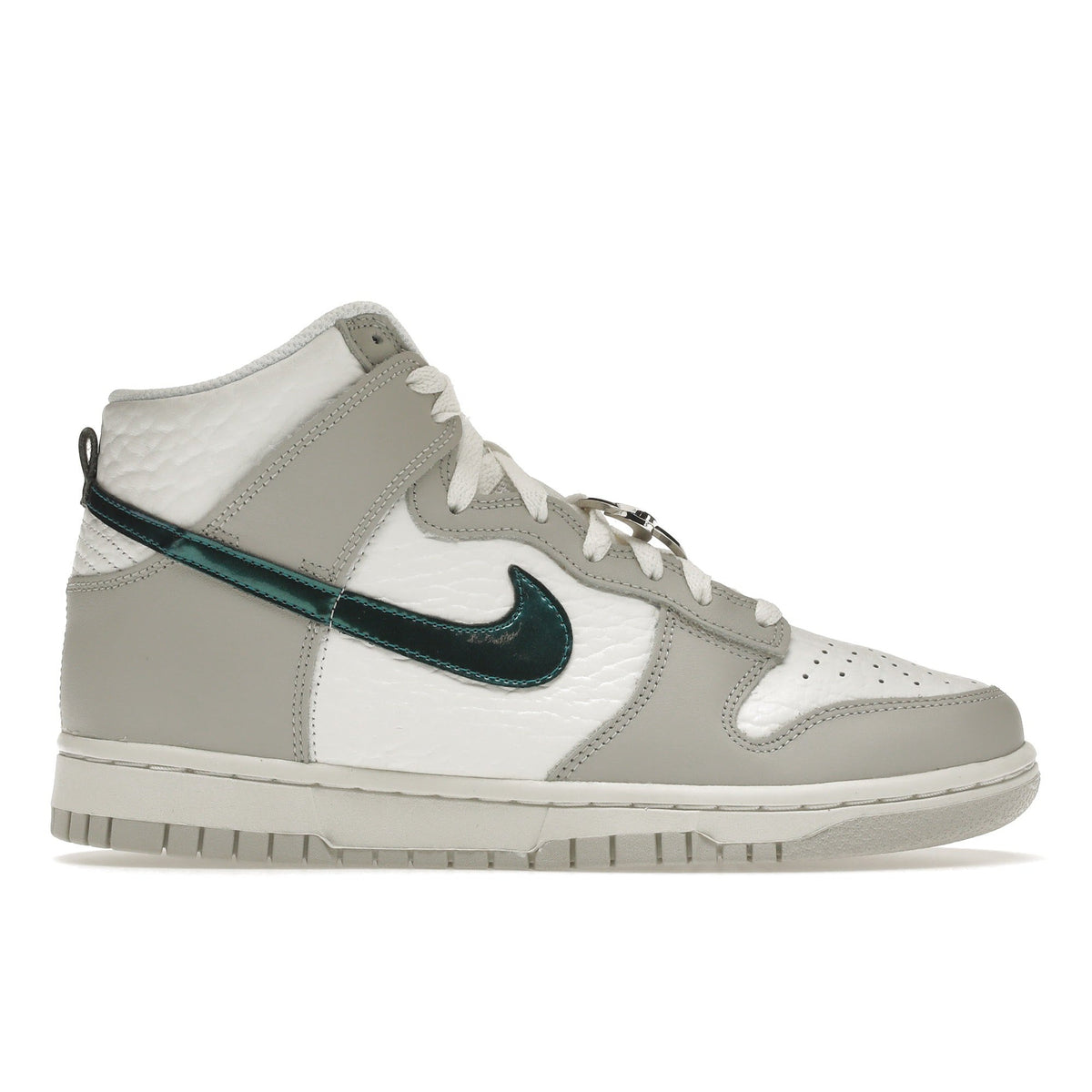 Nike Dunk High Ring Bling FLS (W) – LacedUp Nike Dunk High Ring Bling FLS (W) – LacedUp