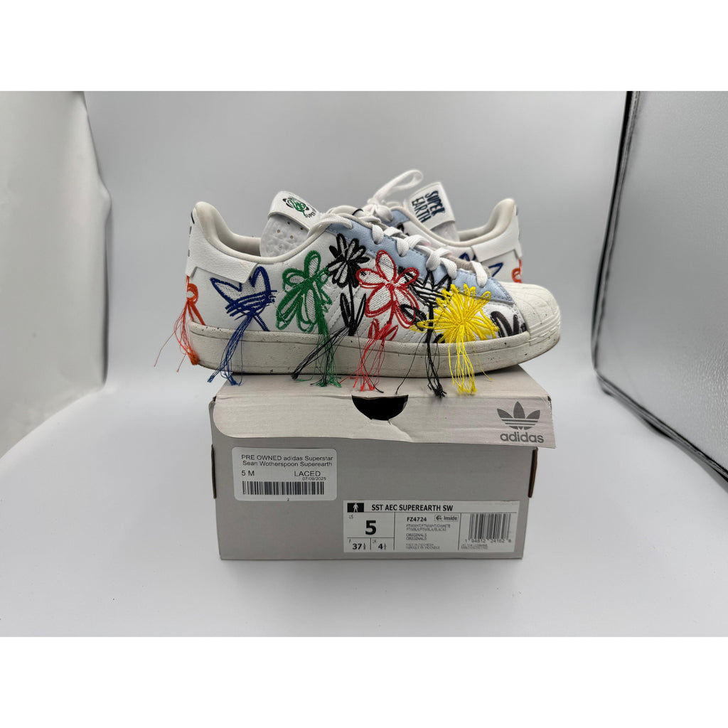 PRE OWNED adidas Superstar Sean Wotherspoon Superearth LacedUp PRE OWNED adidas Superstar Sean Wotherspoon Superearth LacedUp