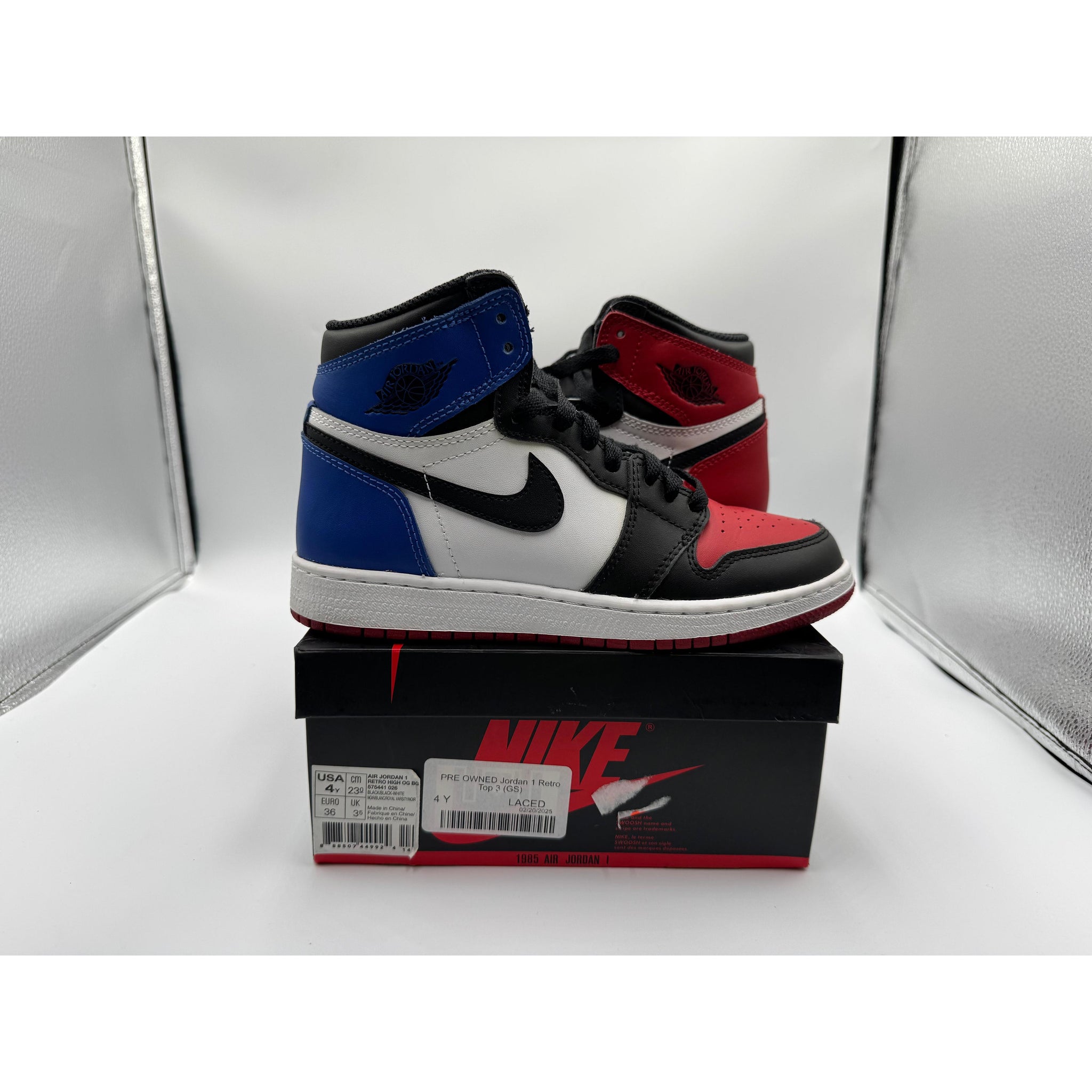 Jordan 1 Retro
Top 3 (GS) 575441 026 Jordan 1 Retro Top 3 (GS) [USED] - 4.5 Y (Used  main image 2