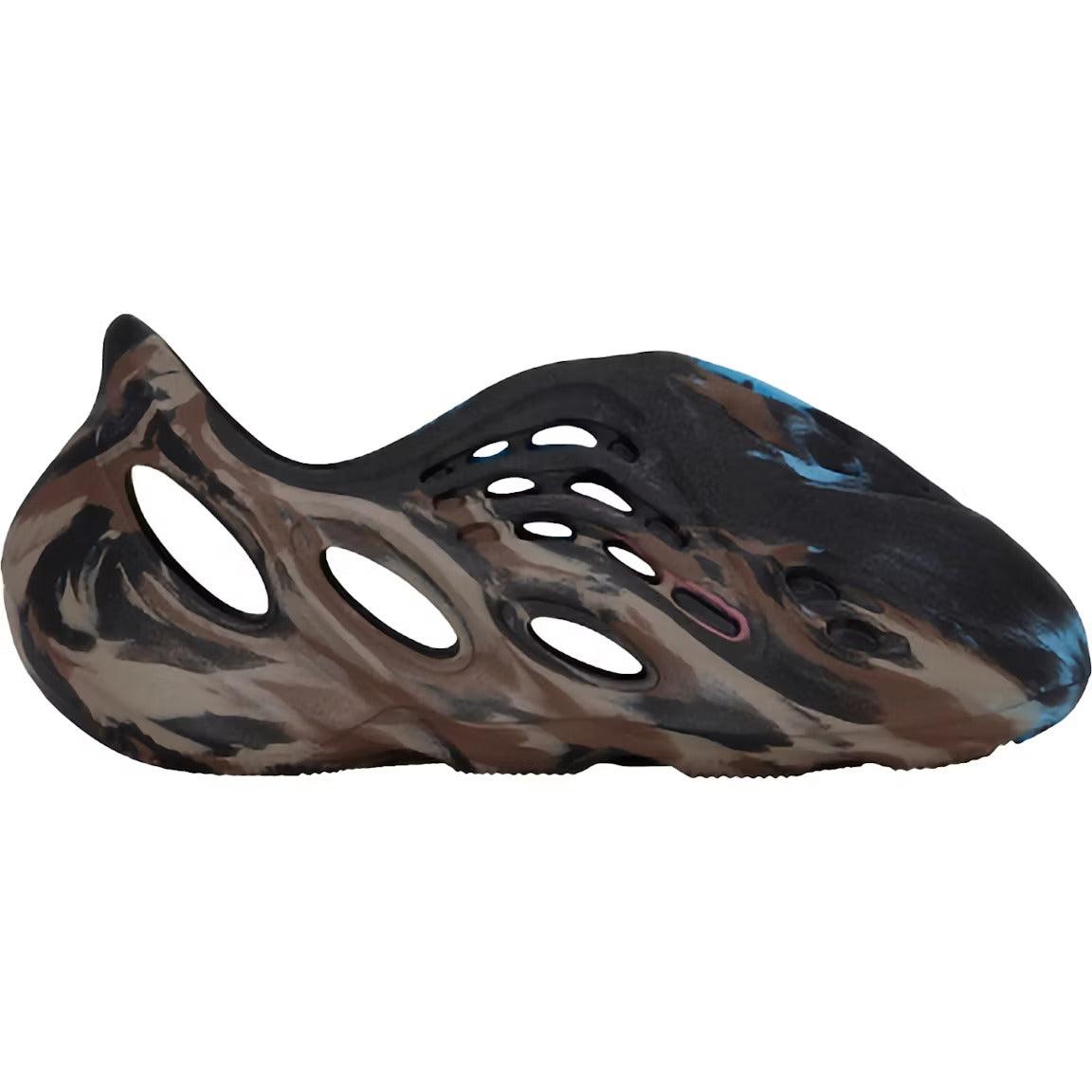 adidas Yeezy Foam RNR MX Cinder (Kids) LacedUp adidas Yeezy Foam RNR MX Cinder (Kids) LacedUp