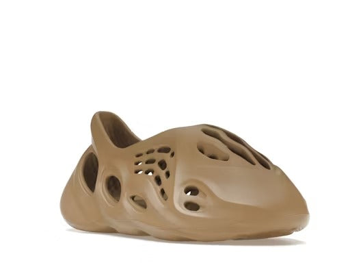 Yeezy Foam RNNR Mist Yeezy Foam RNNR Mist